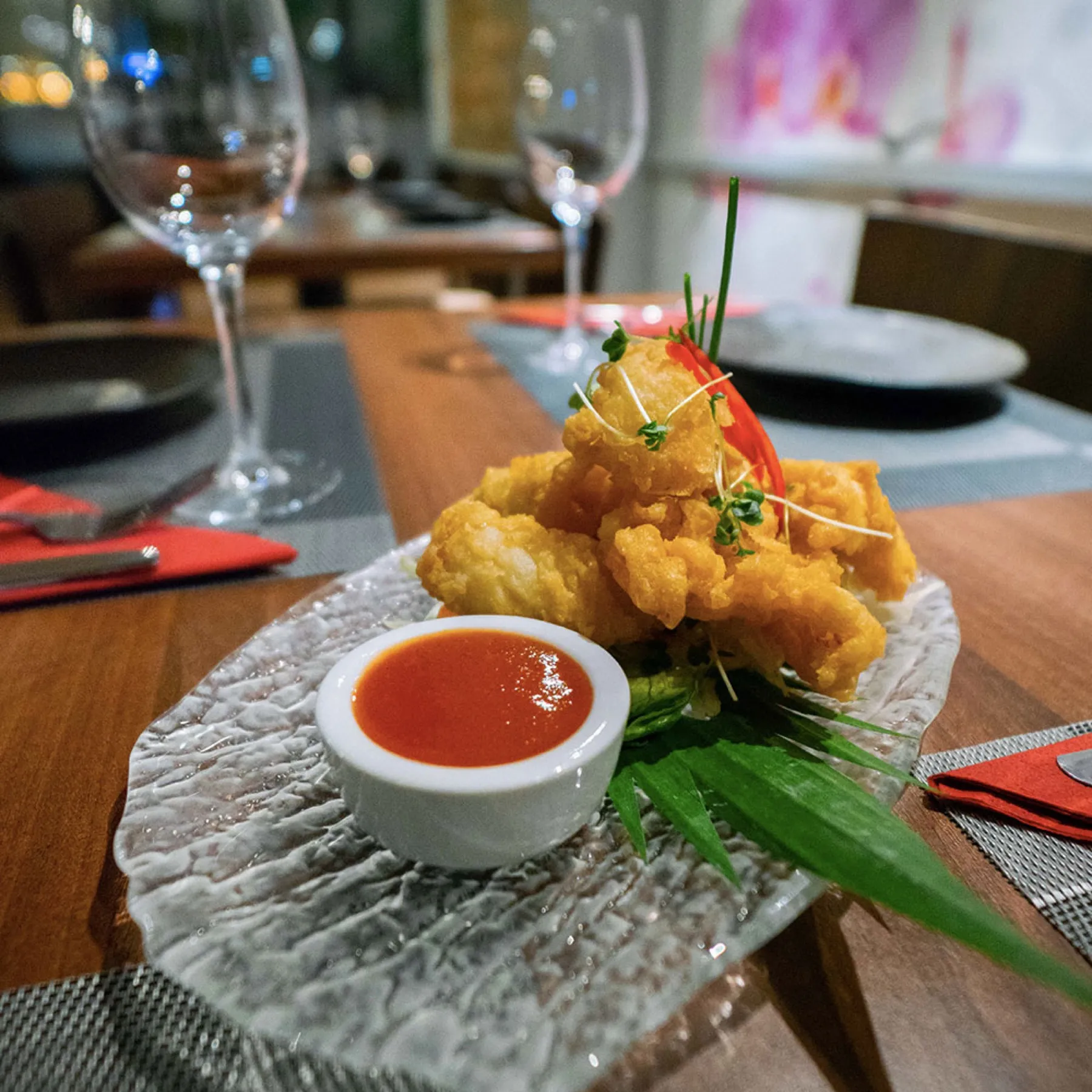Prawn tempura with sweet chilli sauce